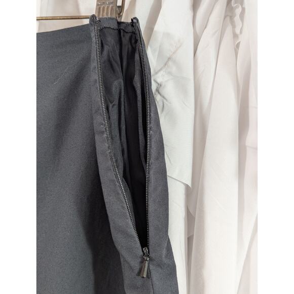 Dana Buchman Sze 10 Black Lined A-Line Skirt with Large Poppy Print & Sequin - Picture 5 of 6